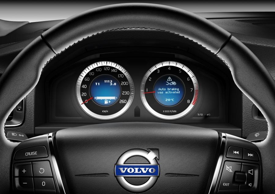  Volvo V60 2010 года  (фото 10 из 55)